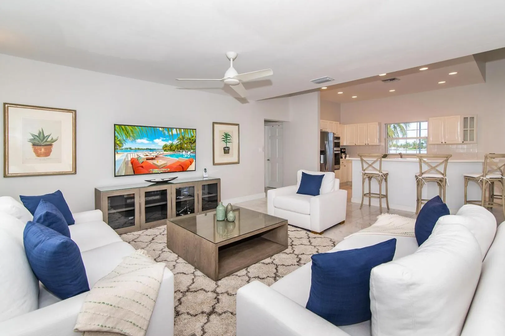 Skai Fall By Grand Cayman Villas Driftwood Village